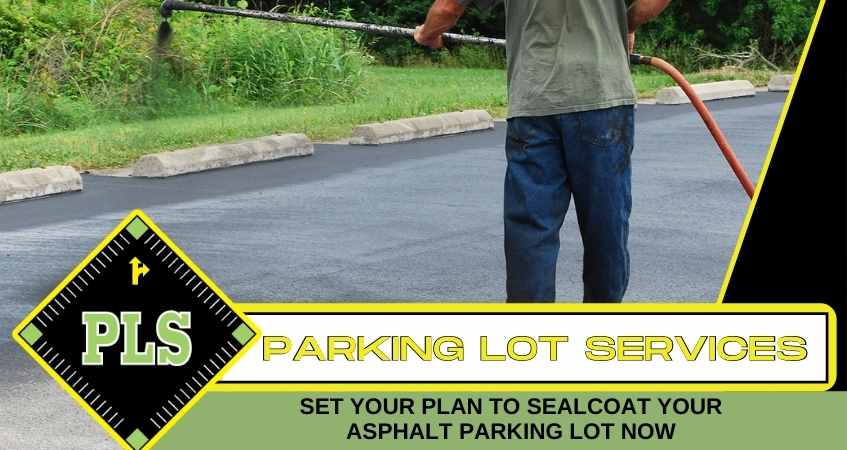 sealcoating-your-asphalt-parking-lot